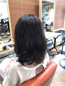 伸ばし途中のパーマを☆(some)