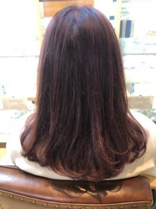 ピンクブラウン