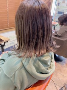 ケアブリーチで春カラーにイメチェン☆星野
