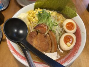 ラーメン食べに行きました♪