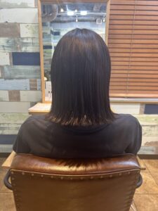 切りっぱなしぱつっとボブスタイル☆