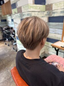 ミルクティーベージュ☆ブリーチカラー
